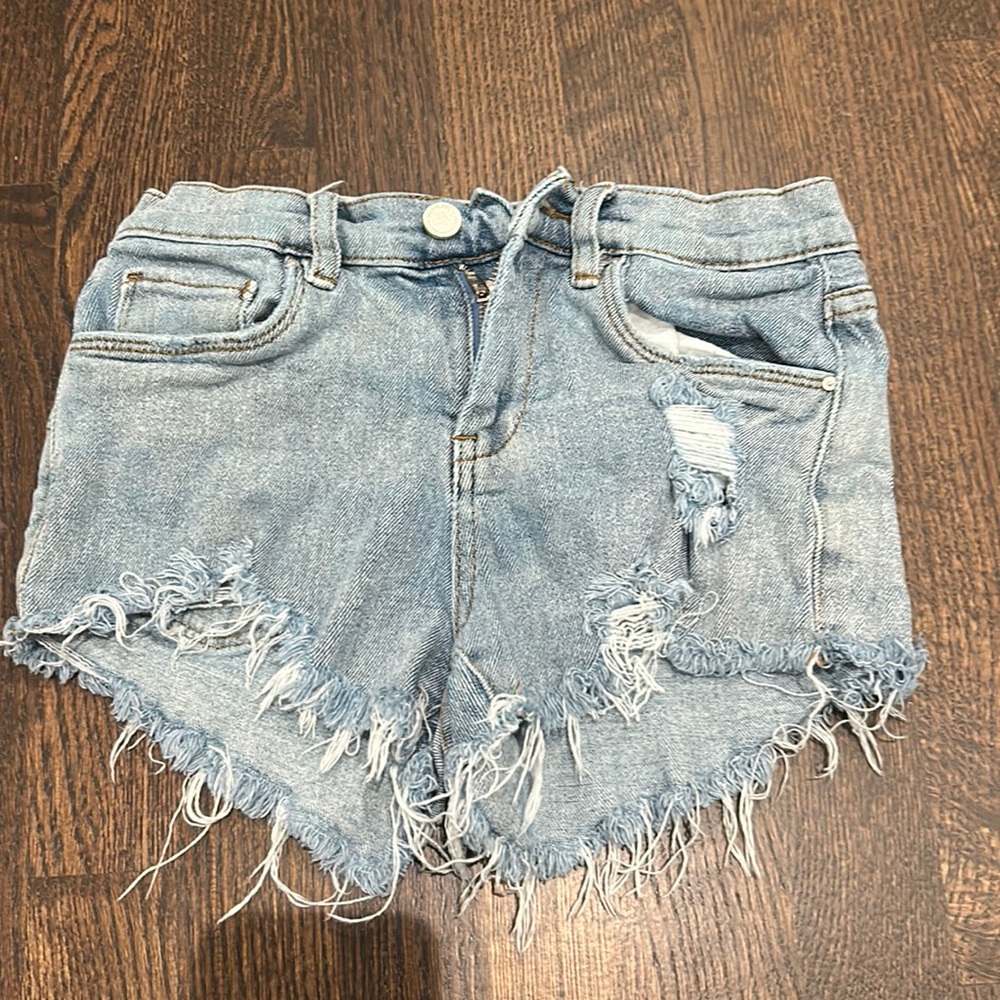 girls distressed jean shorts